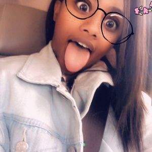 Meet your Posher, Chelsie